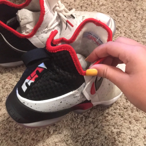 Lebron 14s - Picture 2 of 2